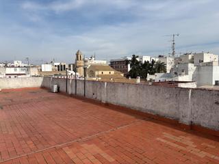 Appartement à Centro. Estupenda vivienda en pleno centro, duque de fernán nuñez!!!!