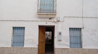 Casa  Calle de san rafael. Casa para reformar en villaharta
