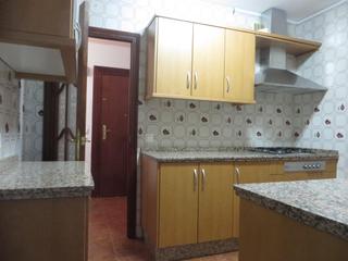 Planta baixa a Julio cesar 18. Estupenda vivienda en planta baja con plaza de garaje opcional,