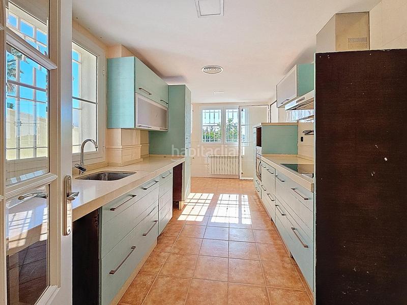 Foto 36f3a98c-da6a-4f28-b7a7-6eaa620b1d85. Casa amb calefacció aparcament piscina a Paraíso Arenal - La Colina Córdoba