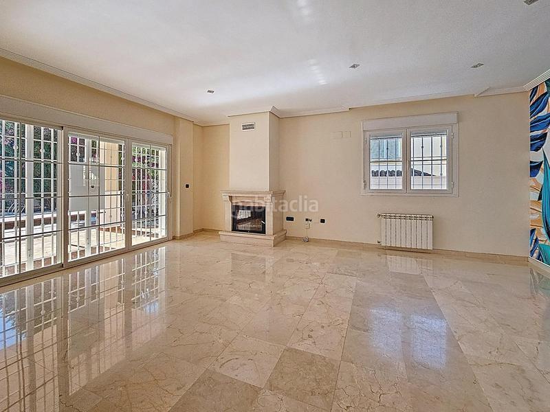 Foto a08a21b7-8712-4e9e-a884-53724494556c. Casa amb calefacció aparcament piscina a Paraíso Arenal - La Colina Córdoba