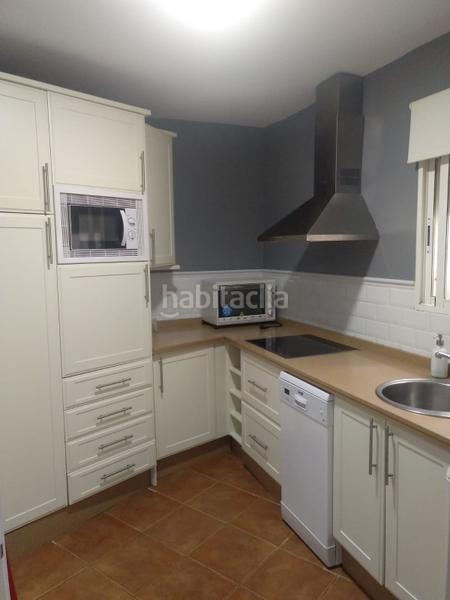 Foto 24a1bffd-fdb0-4f80-aedd-d8581a1e5376. Piso estupenda vivienda en pleno Centro, junto a cruz conde!!!!! en Córdoba