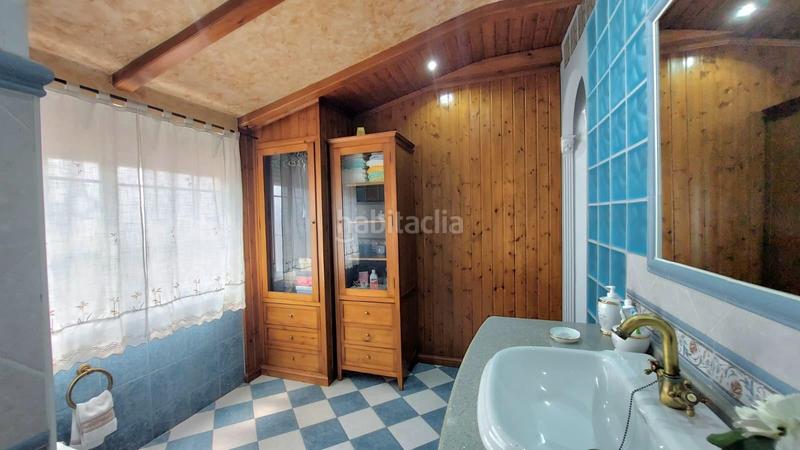 Foto b86624c4-d00a-477d-9eac-9215d7150063. Maison jumelée avec parking dans Villarrubia Córdoba