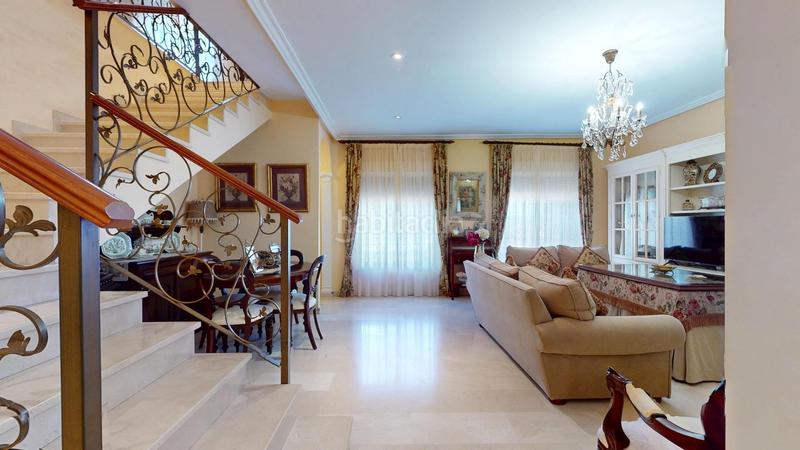 Foto a07367a1-386c-4270-8436-ef83c8b692f9. Casa con riscaldamento parcheggio in El Higuerón Córdoba