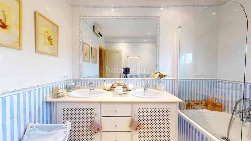 Foto acc11a25-d763-4c8e-a5ef-a5b740c9a26e. Casa con riscaldamento parcheggio in El Higuerón Córdoba