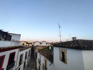 Casa adossada a Casco Histórico  - Ribera - San Basilio. Estupenda casa, junto a la corredera con garaje,  con muchas pos