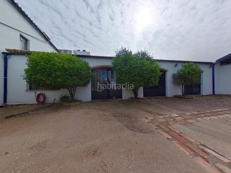 Foto a638d064-cb01-4073-8dce-8febd2f2279c. Xalet amb aparcament a Posadas