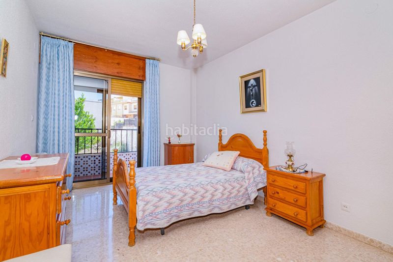 Foto 9a6860f5-29e1-49fe-9cdb-f520ff3bf1e7. Casa a calle hortensia 24 a Cájar