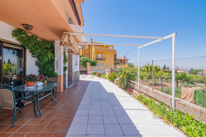 Foto b112251d-61a9-4a91-b75f-3d692be285d4. Casa a calle hortensia 24 a Cájar