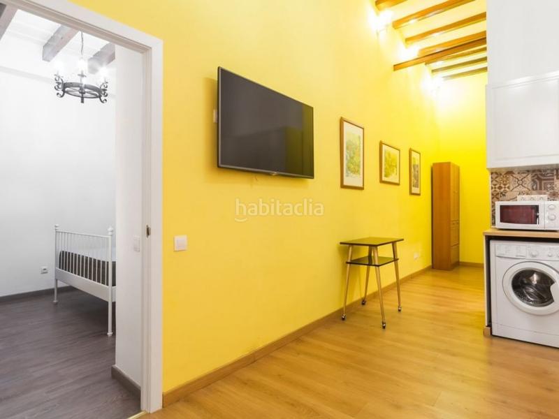 Foto ad6cc3fc-a175-478d-90f3-641b54414fde. Miete etagenwohnung mit heizung in Gòtic Barcelona