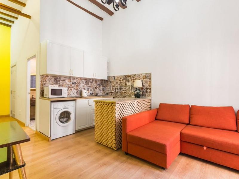 Foto 0e0398e4-2234-4dbc-a125-514970060560. Rent flat with heating in Gòtic Barcelona