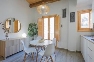 Miete Zweistöckige Wohnung  Riera alta. Fantastico atico en el corazon de la ciudad amueblado a estrenar