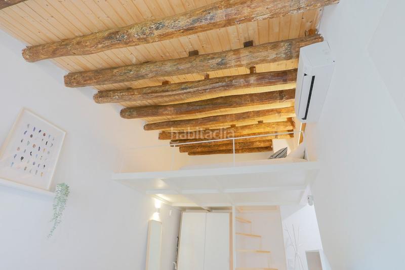 Foto 49e790a0-20e9-4230-aae7-c4ecdec58314. Rent penthouse with heating in Raval Barcelona