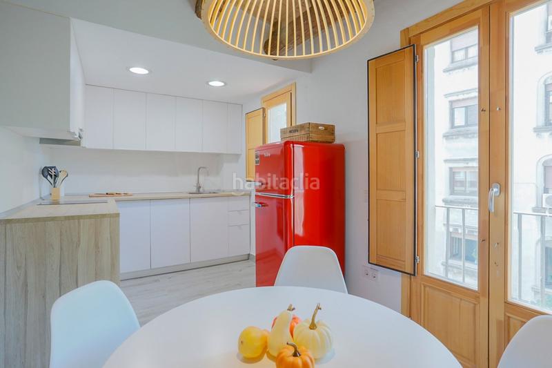 Foto ded28ecb-1752-460b-922e-7d94d5a2a341. Rent penthouse with heating in Raval Barcelona