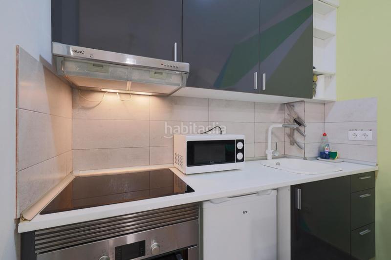 Foto 44d7e94d-5b42-481c-ab31-b426f011edaa. Rent studio in Sarrià Barcelona