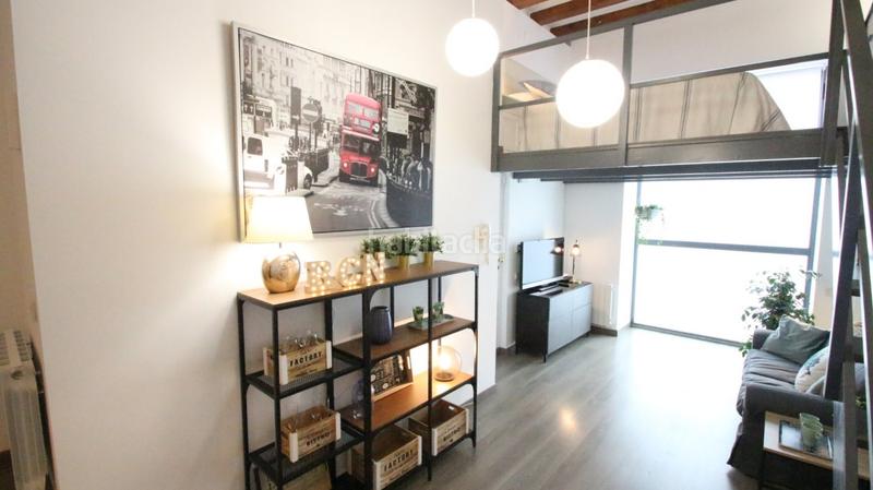 Foto 3e8c2468-4899-4f87-8de3-acd3d2aefba6. Location duplex avec chauffage dans El Poble Sec - Parc de Montjuïc Barcelona