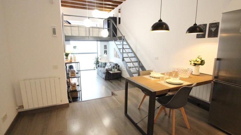 Foto 78c684df-f49f-4ade-bc81-62d53333be4f. Rent duplex with heating in El Poble Sec - Parc de Montjuïc Barcelona