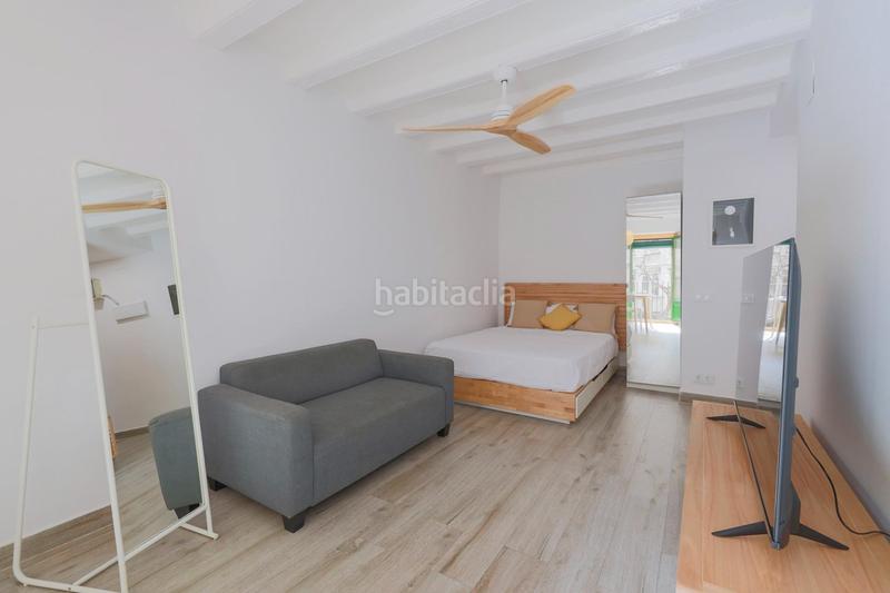 Foto 58fc5efc-aa06-4590-8999-74b7ff474b7e. Lloguer pis a Raval Barcelona