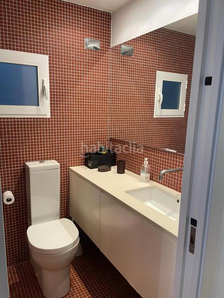 Foto f8e5bac6-fbf2-49fc-9e26-6b0cd396e108. Alquiler apartamento en avenida castelló 10 apartamento nuevo en primera linea en Cullera