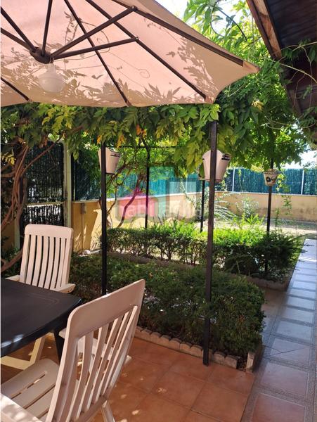 Foto b60aec51-808a-41bc-b548-52a5110d20c8. Chalet mit parking in Bulevar del Xúquer Cullera