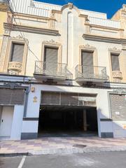 Aparcament cotxe  Calle cervantes 12. Inmobiliaria cullera vende plaza de garaje en el centro ciudad.