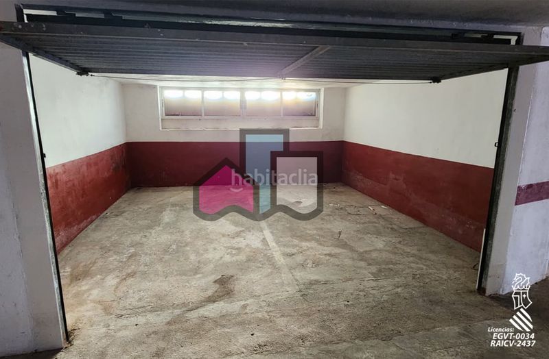 Foto 724b7758-5447-4435-bf89-af644e49757d. Aparcament cotxe a calle lope de vega 6 a Racó Cullera