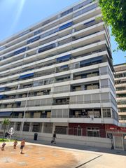 Apartamento  Travessia mestre serrano 5. Apartamento en la zona de san antonio a 200m. de la playa