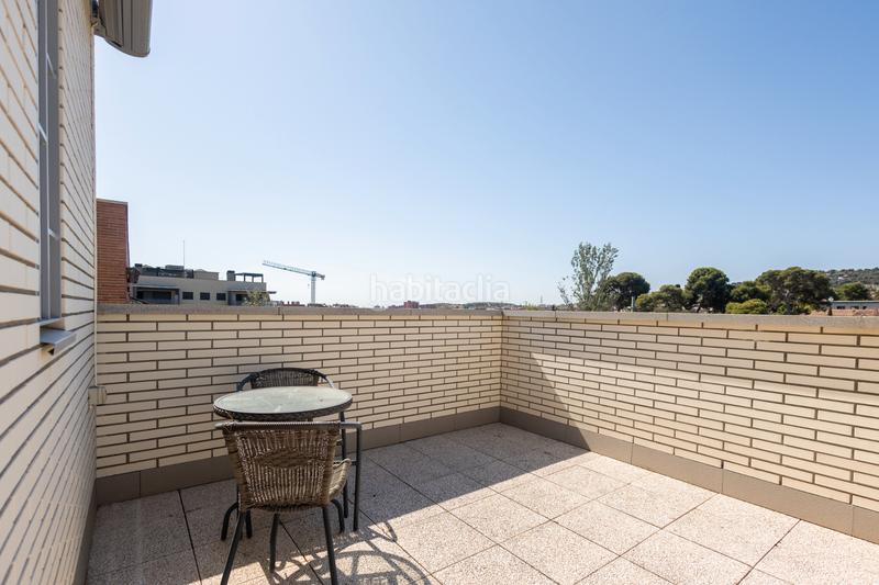 Foto 32150243-6c7b-48fc-9983-35804a1406a3. Doppelhaus mit heizung in Marianao Sant Boi de Llobregat