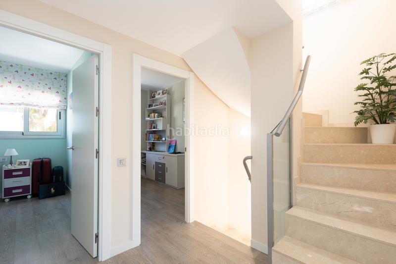 Foto 41a99686-bdb8-4250-acac-15669234e9da. Doppelhaus mit heizung in Marianao Sant Boi de Llobregat