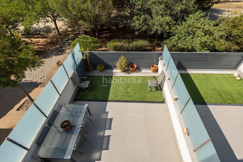 Foto 5a7a107b-888a-4af0-98a7-9193808bade5. Doppelhaus mit heizung in Marianao Sant Boi de Llobregat