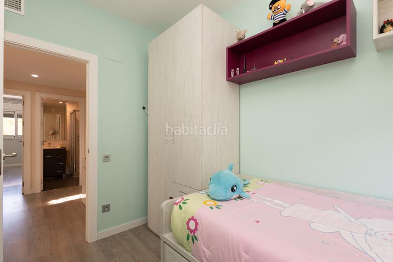 Foto a919cd40-8316-4a62-8075-3bf9e05b5b3e. Doppelhaus mit heizung in Marianao Sant Boi de Llobregat