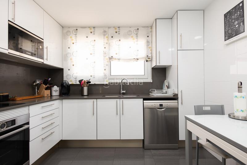 Foto d033bfeb-c6af-4206-a0a4-715393b8df12. Doppelhaus mit heizung in Marianao Sant Boi de Llobregat