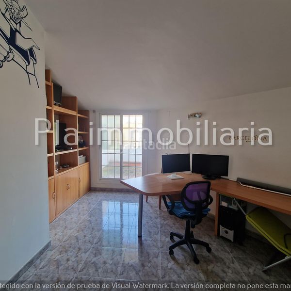 Foto 4f879b64-42f0-4ce2-bcae-eaa7b4eec4e1. Duplex in carrer enric granados 39 in Vinyets-Molí Vell Sant Boi de Llobregat
