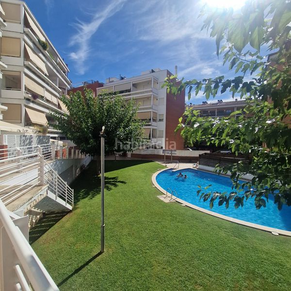 Foto eaad284a-9435-46a0-8629-8e7c661382af. Car parking in Fenals Lloret de Mar