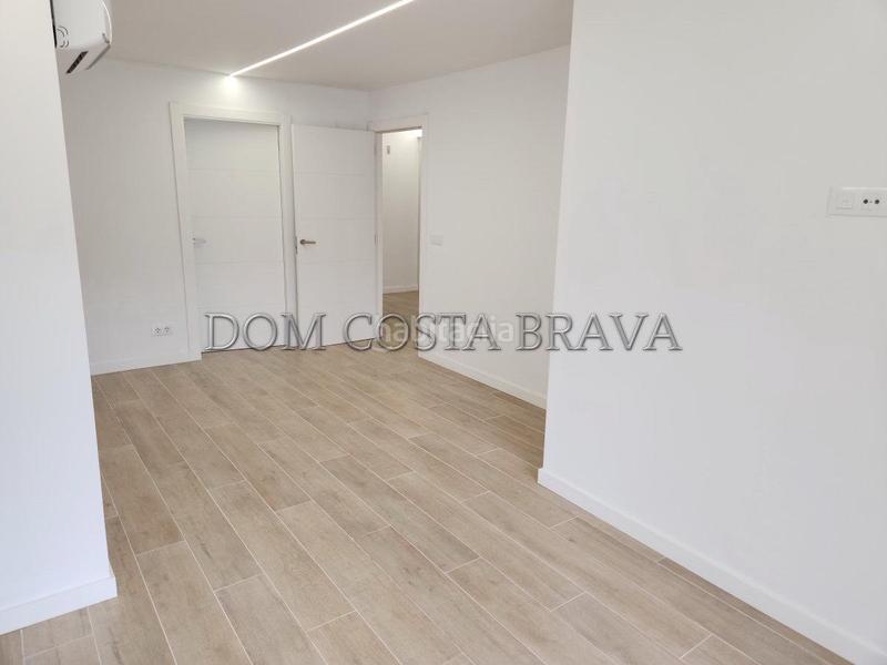 Foto 44422924-811f-4086-be7f-ddc87dec048d. Dúplex amb calefacció a Montilivi Girona