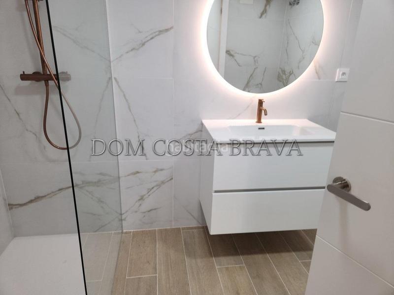 Foto c774ac4d-5baa-422f-8edf-7a13bb8e90cf. Dúplex amb calefacció a Montilivi Girona