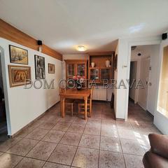 Chalet  Costa sant sebastià. Casa de dos viviendas en les preses