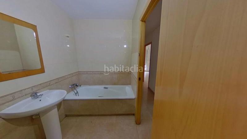 Foto 0d0e3efb-17b4-4ea5-98b9-cf77624f4717. Apartament amb calefacció aparcament a Parc Bosc-Castell Figueres