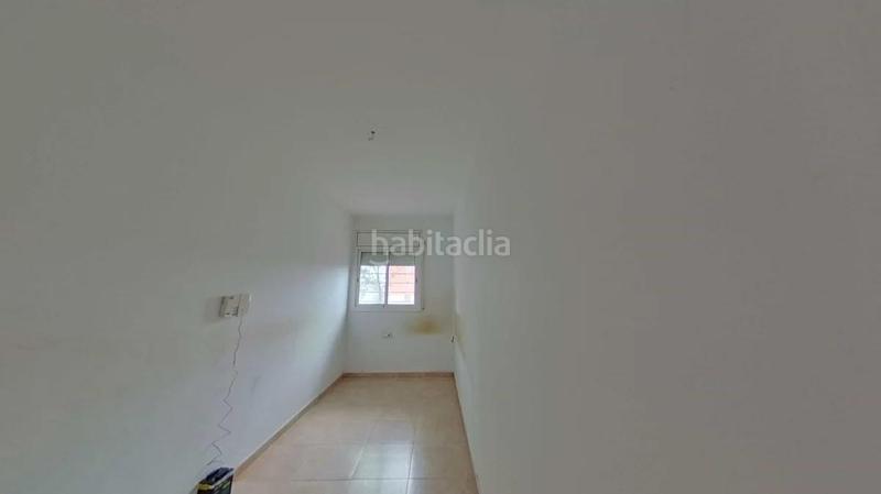 Foto 337bf71b-5d79-4298-85c4-9602534dfa15. Apartament amb calefacció aparcament a Parc Bosc-Castell Figueres