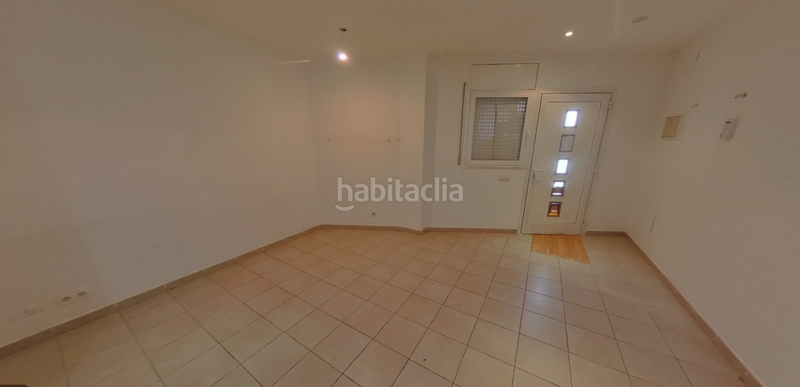 Foto 336799cc-a52e-4868-bd3a-c4660b3d042a. Dúplex amb calefacció a Centre Blanes