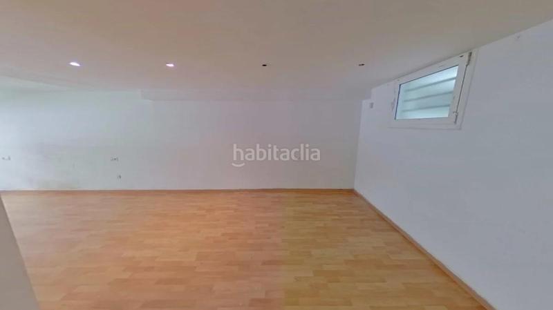 Foto 5ce2e09e-c846-41ef-9eb1-fb5dad2b6f29. Dúplex amb calefacció a Centre Blanes