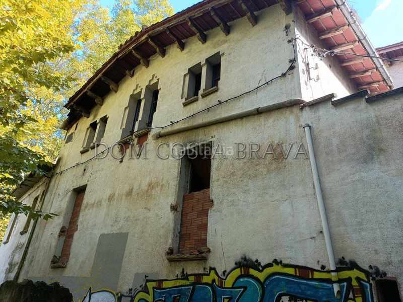 Foto 1895b032-28be-4917-b3dd-55a71a5526e2. Masia a Olot