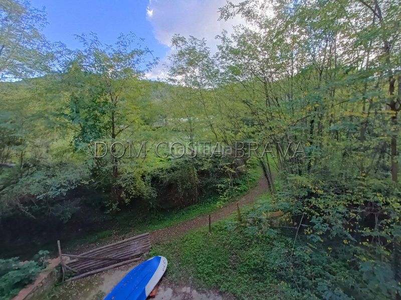 Foto 42e9fa81-2c45-40f0-89eb-caab2288d8e9. Masia a Olot