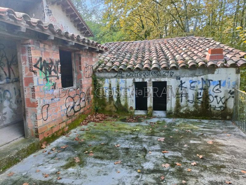 Foto 5b1a878d-73e4-4b48-8c80-48a8507aa308. Masia a Olot