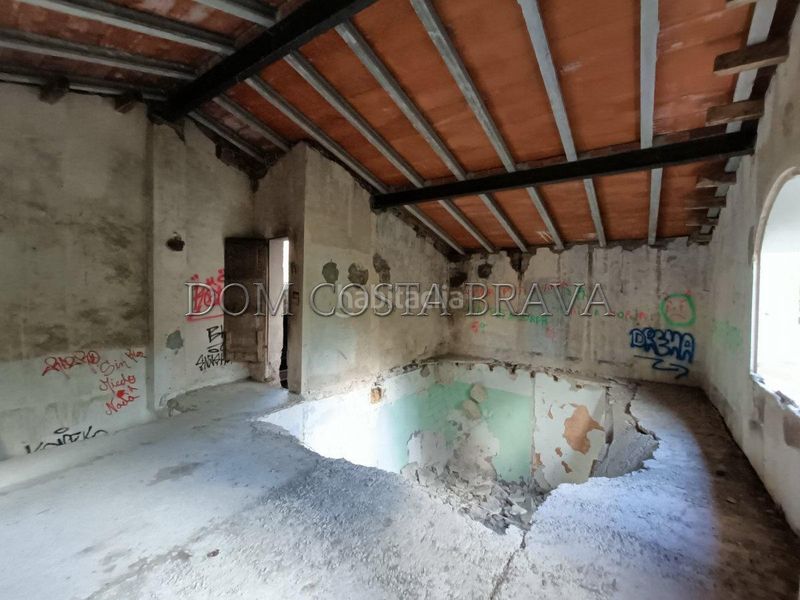 Foto 7e114f14-2669-4291-836c-639fb48f6c63. Masia a Olot