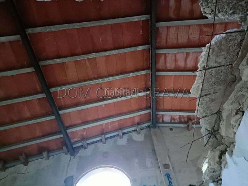 Foto 9f8bfd0e-d485-45cb-a616-25d7a1bdd998. Masia a Olot