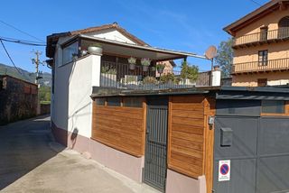 Semi detached house  Vial camino. Casa unifamiliar adosada en vall den bas, zona tranquila, rodead