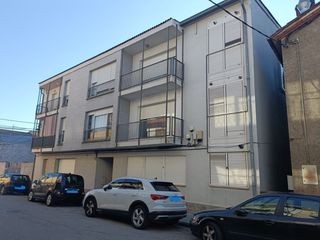 Casa  Carrer ramon berenguer. Edificio para inversión de 8 pisos y un local comercial de 772 m