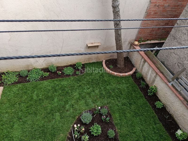Foto afbab4d5-991f-4078-a11f-1002634a2b7c. Casa amb calefacció a Olot
