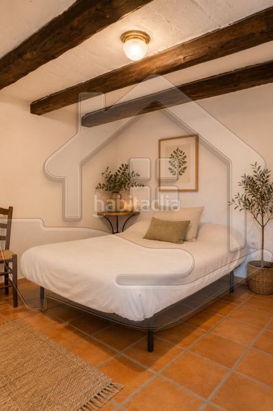 Foto aca7bdb3-b065-4b1b-95fc-1fd8e2775854. Casa adossada amb xemeneia calefacció a Vilablareix